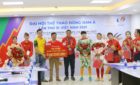 Tuan Chau Group through Thanh Nien Newspaper awarded the Vietnamese women’s team 1 billion VND